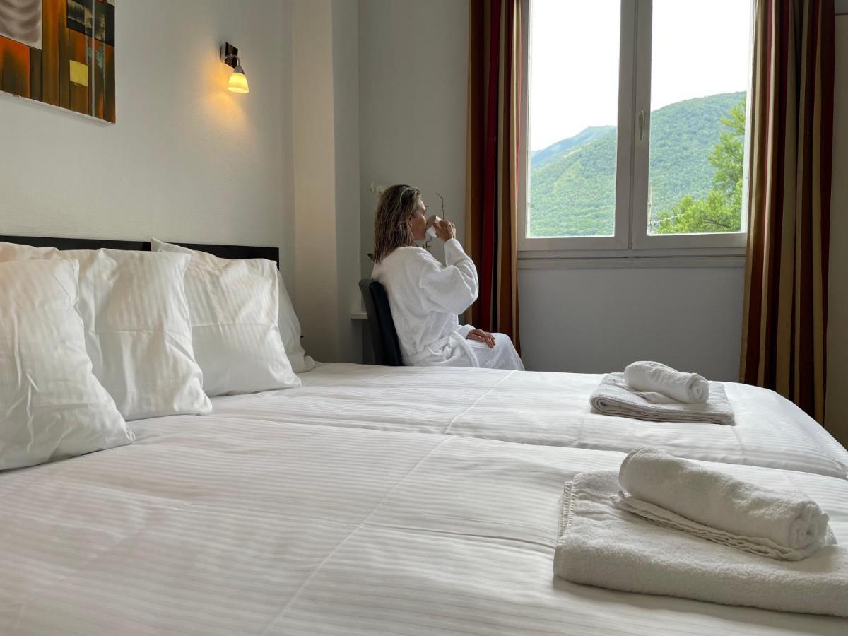 Hotel & Spa Gasquet Bagneres-de-Luchon Bagian luar foto